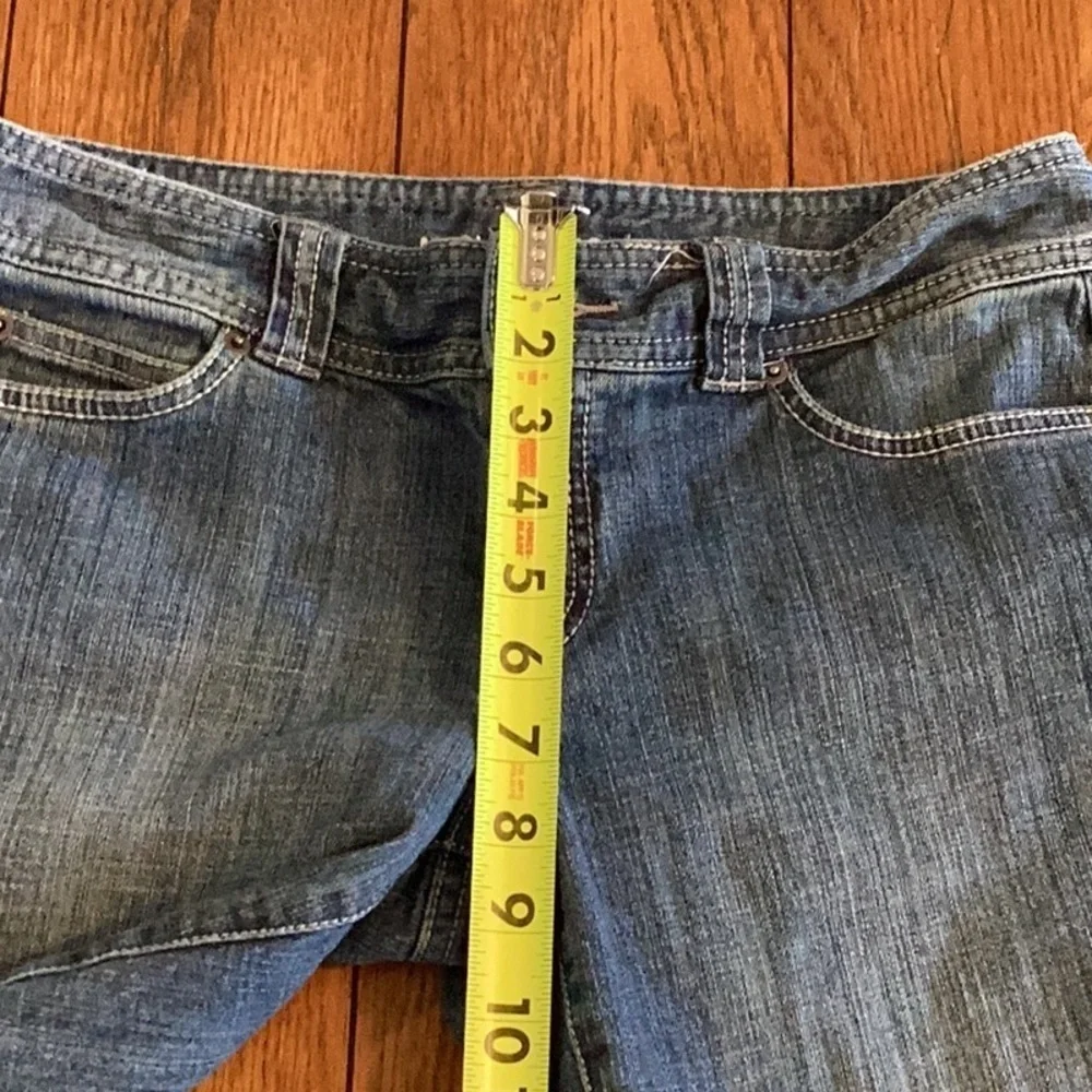 Michael Kors medium wash denim blue jeans, women’s size 8